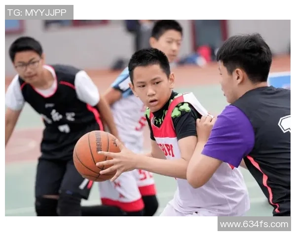 杨伟的篮球人生深度对话:从少年梦想到职业生涯的心路历程